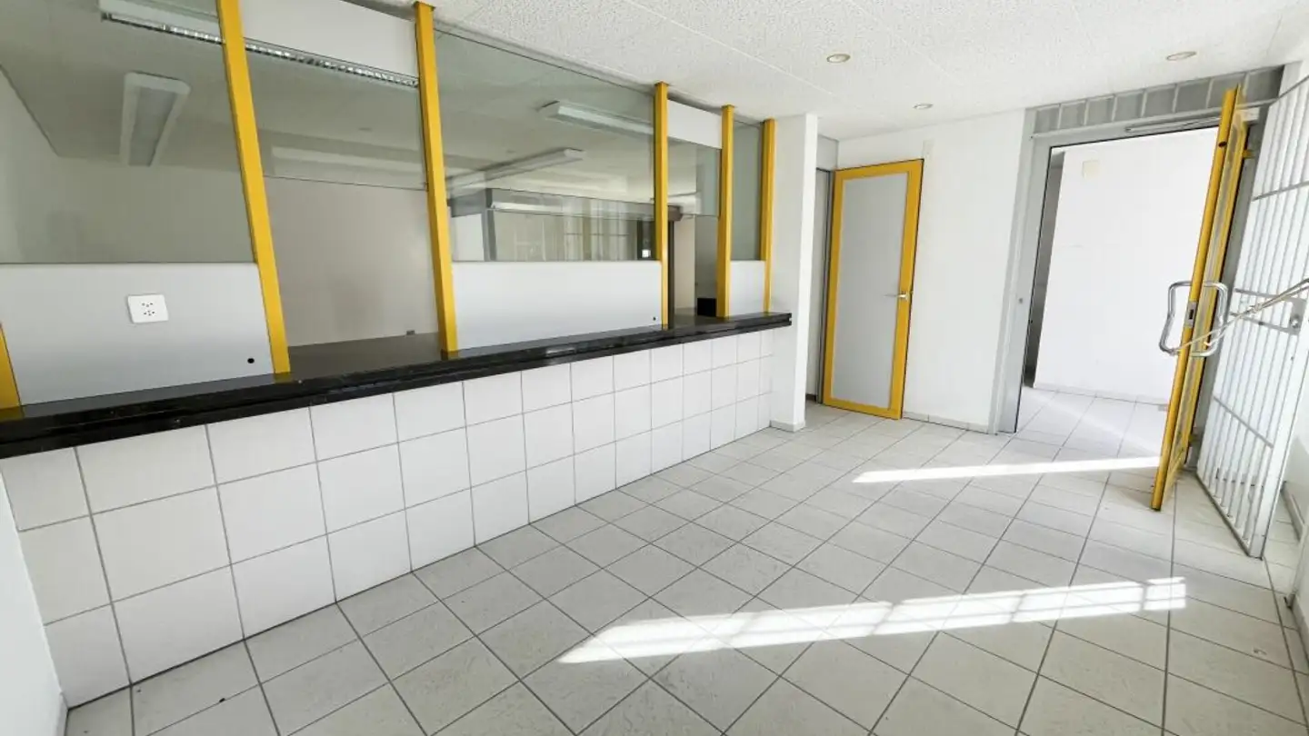 Workshop for rent - Le Crêt 73, 2314 La Sagne NE - Photo 3