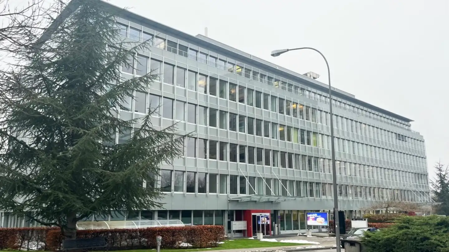 Office space for rent - Waldeggstrasse 37, 3097 Liebefeld