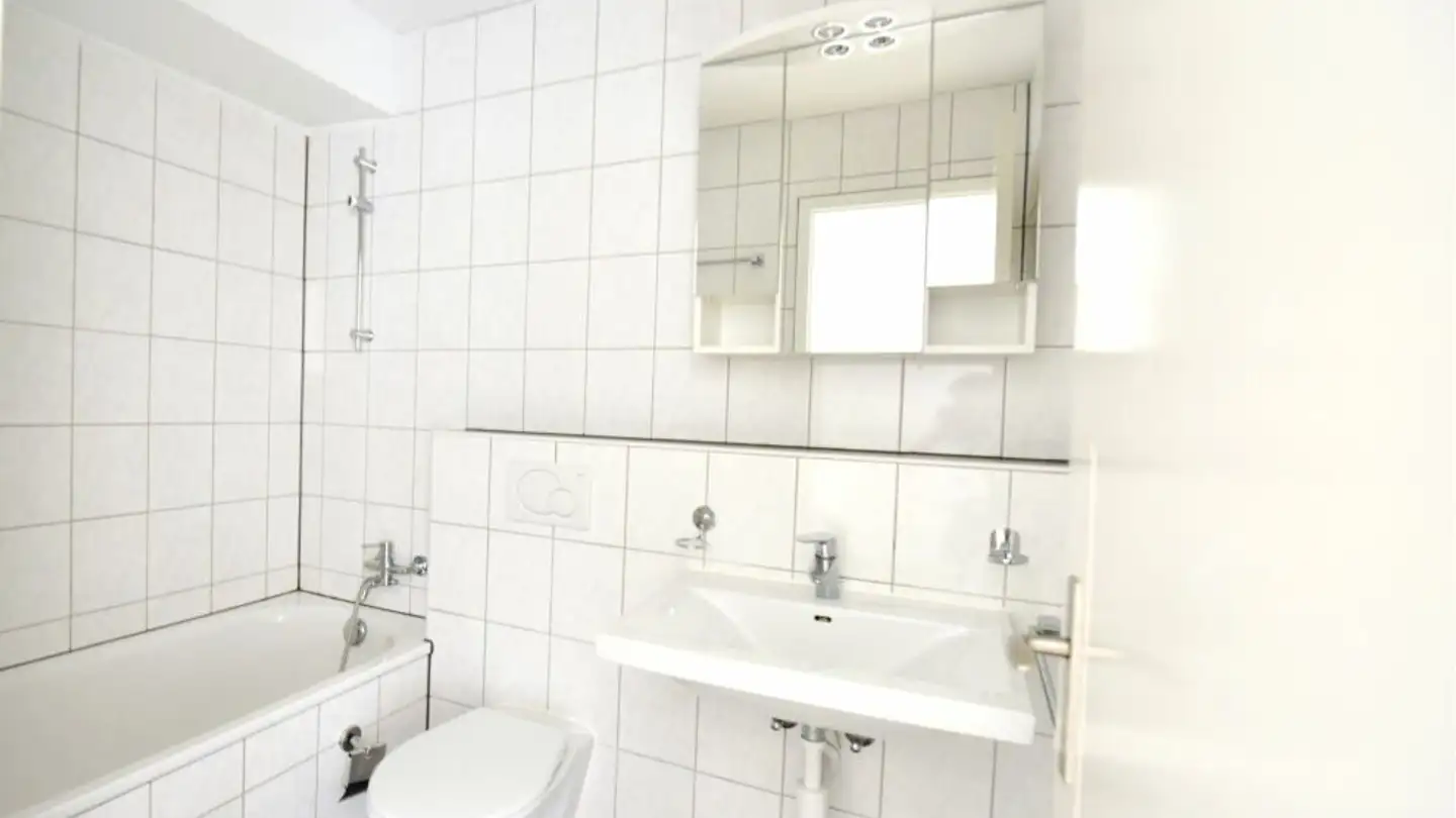 Wohnung mieten - Rue Des Arquebusiers 57, 2800 Delémont - Foto 3