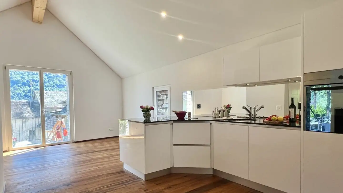 House for sale - 6674 Someo - Photo 3