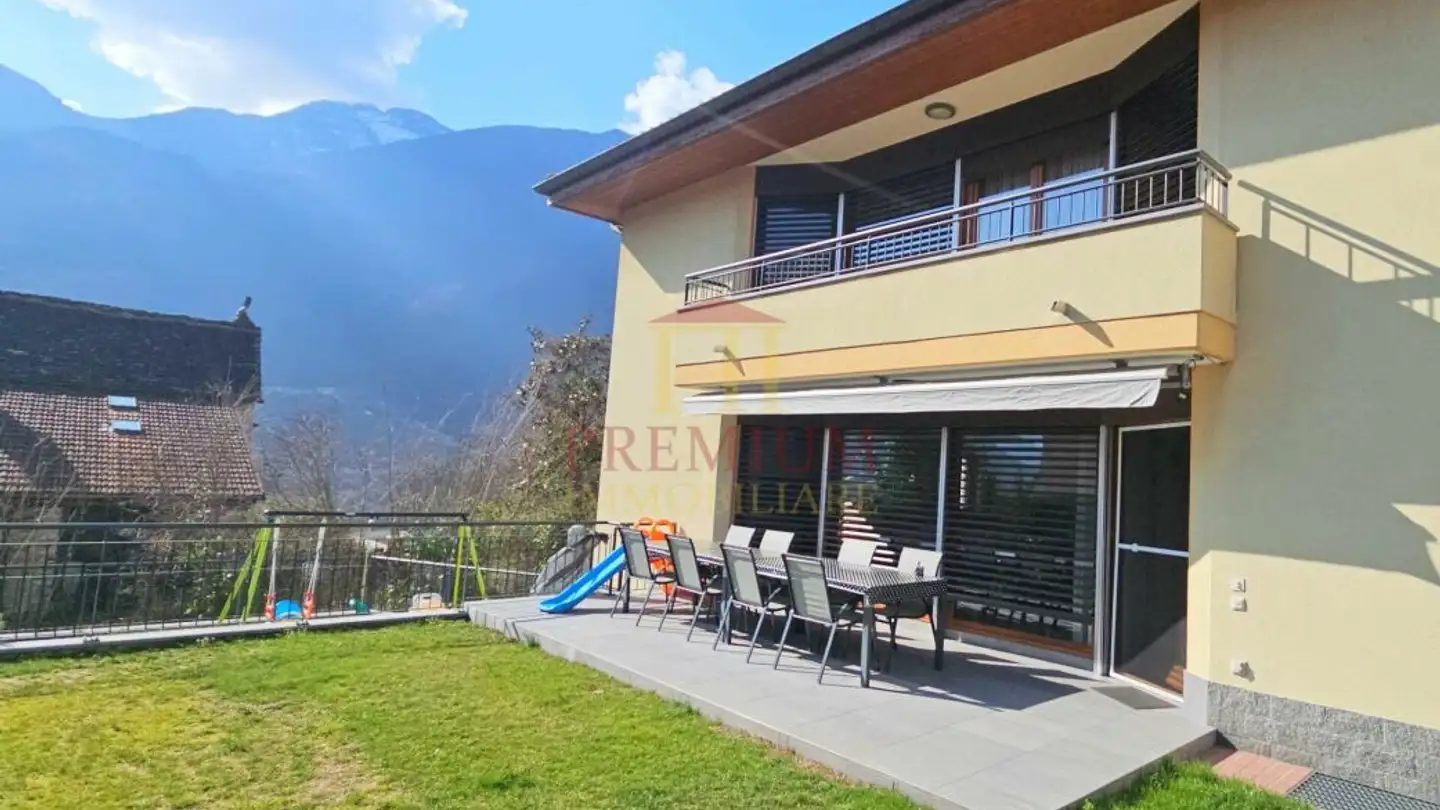 Casa singola in vendita - 6702 Claro