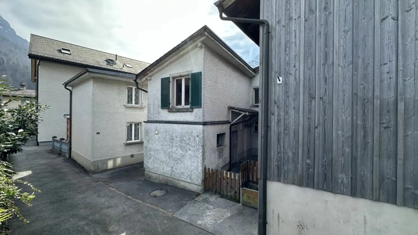 Casa bifamiliare in vendita - Kreuzbühlstrasse 48, 8754 Netstal - Foto 2
