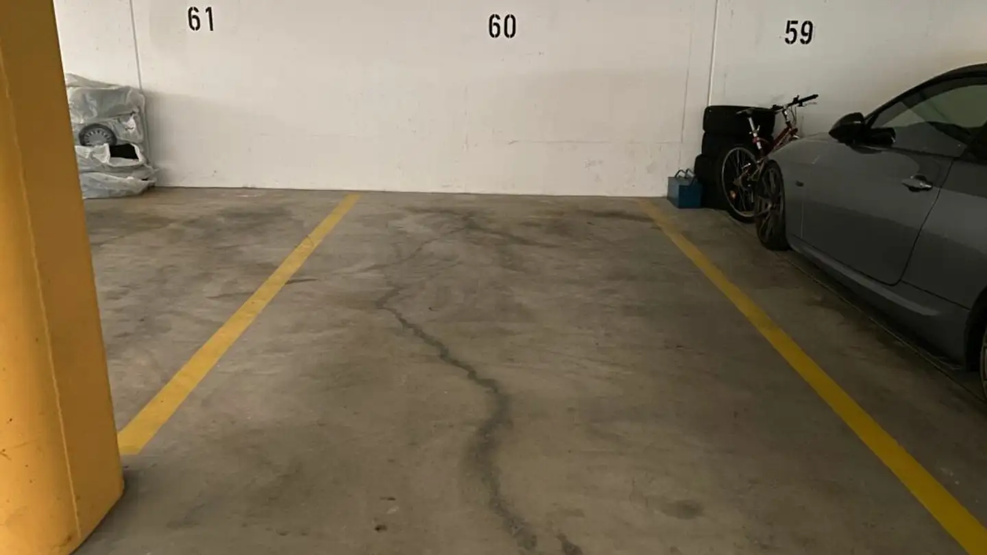 Outdoor parking space for rent - Hohleichstrasse 3, 8360 Eschlikon TG