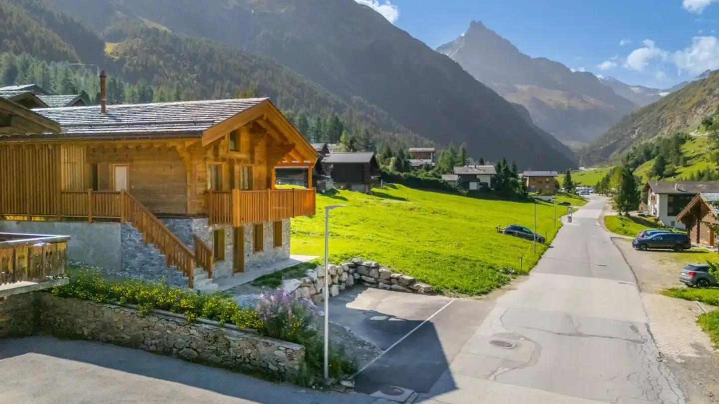 Casa singola in vendita - Rte des cinque 4000 43, 3961 Zinal