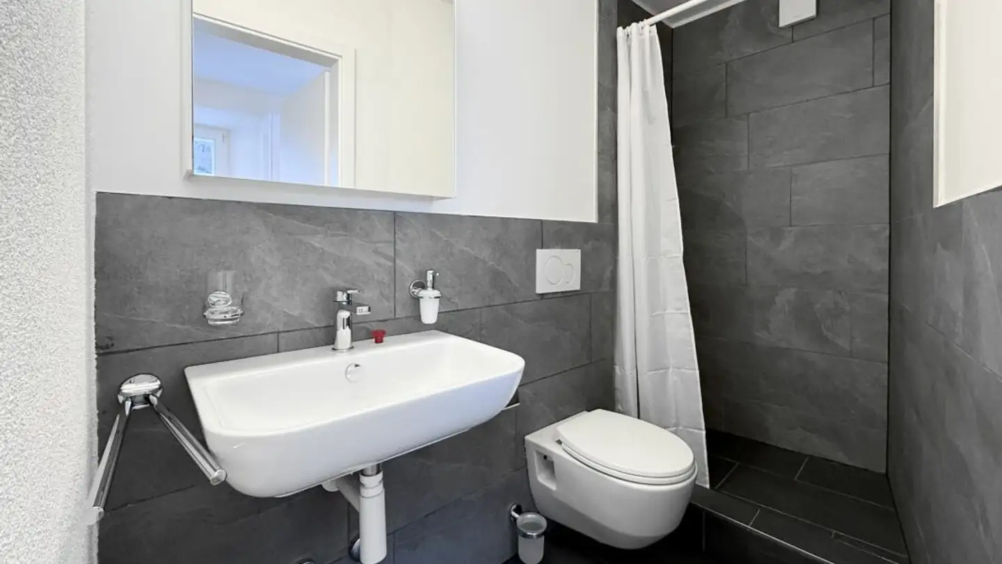 Appartement à louer - Oberdorfstrasse 1, 8753 Mollis - Photo 4