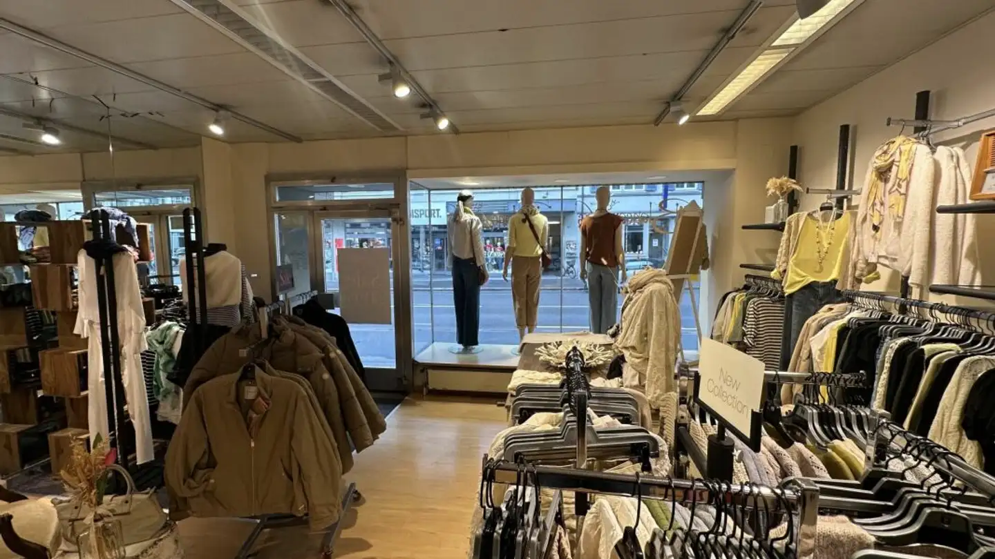 Magasin à louer - Hauptstrasse 42, 8750 Glarus - Photo 3
