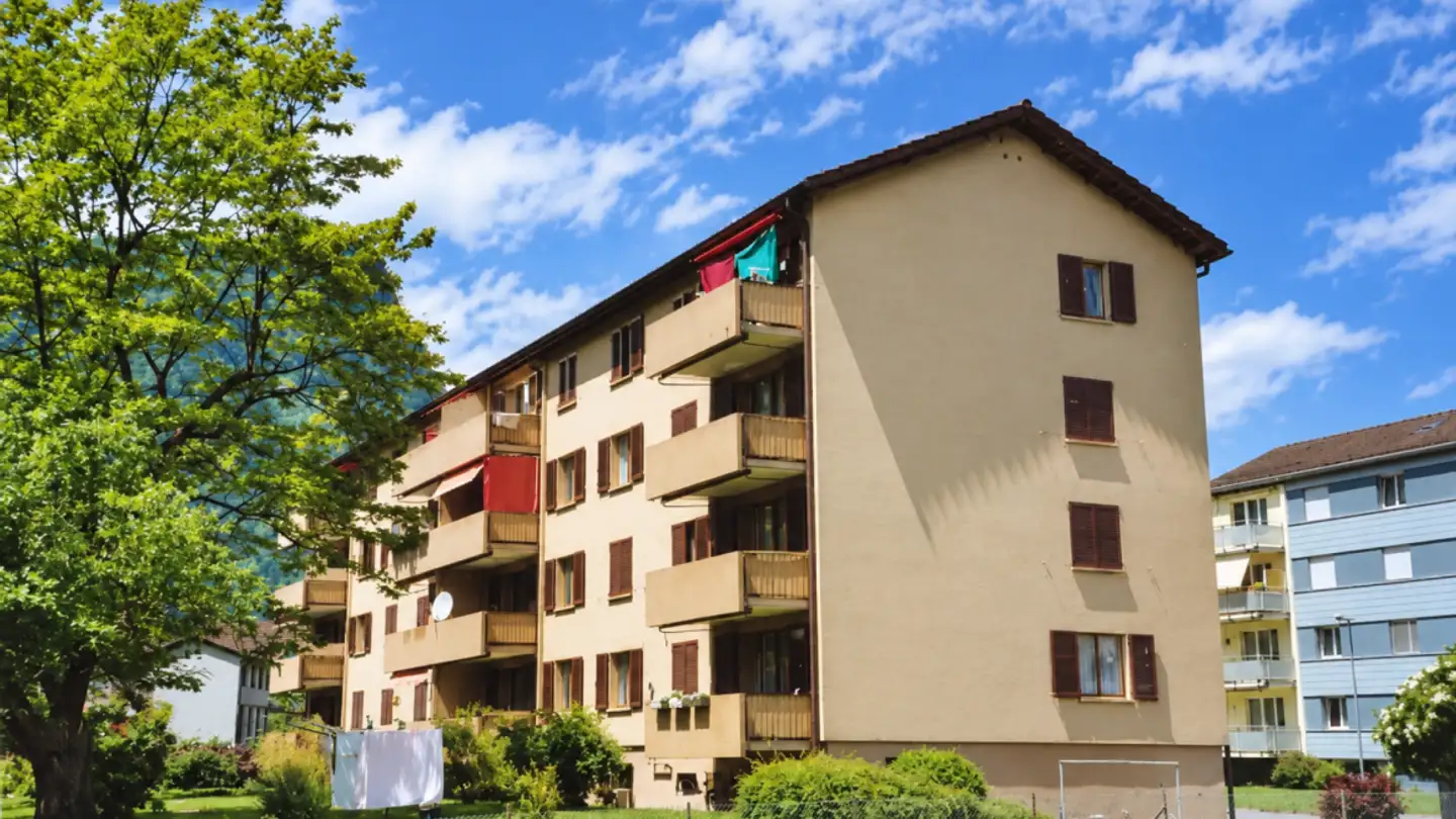 Wohnung mieten - Neuhaus 1c, 8753 Mollis