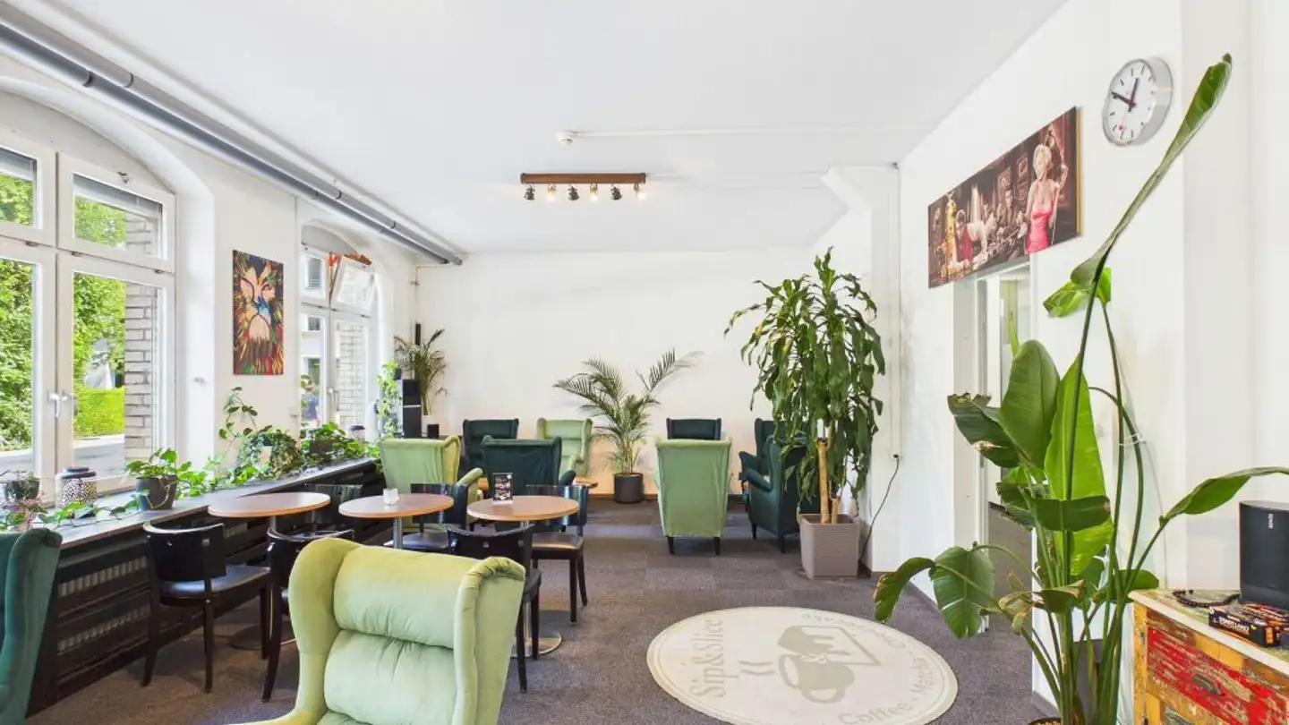 Coffee shop for rent - Elias-Canetti-Strasse 7, 8050 Zürich - Photo 4