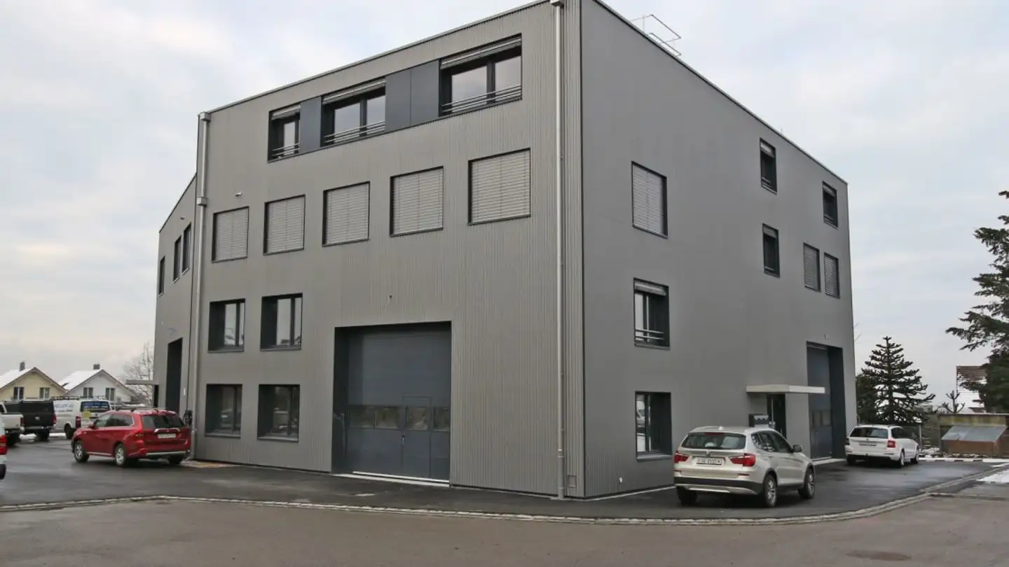 Tiefgaragenstellplatz mieten - Neuhausstrasse 11, 9402 Mörschwil - Foto 2