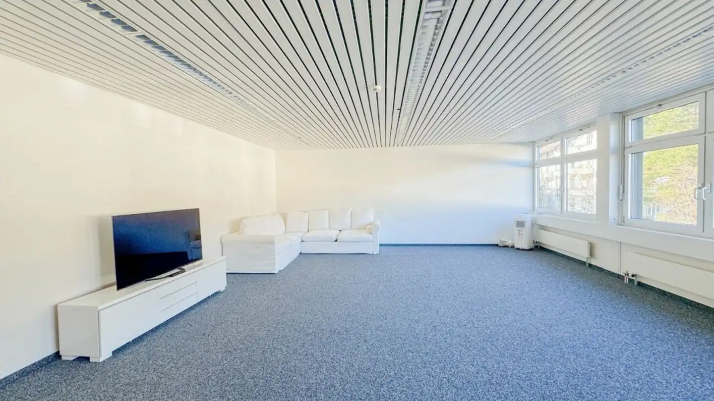 Office space for rent - Sonnenbergstrasse 19, 6052 Hergiswil NW