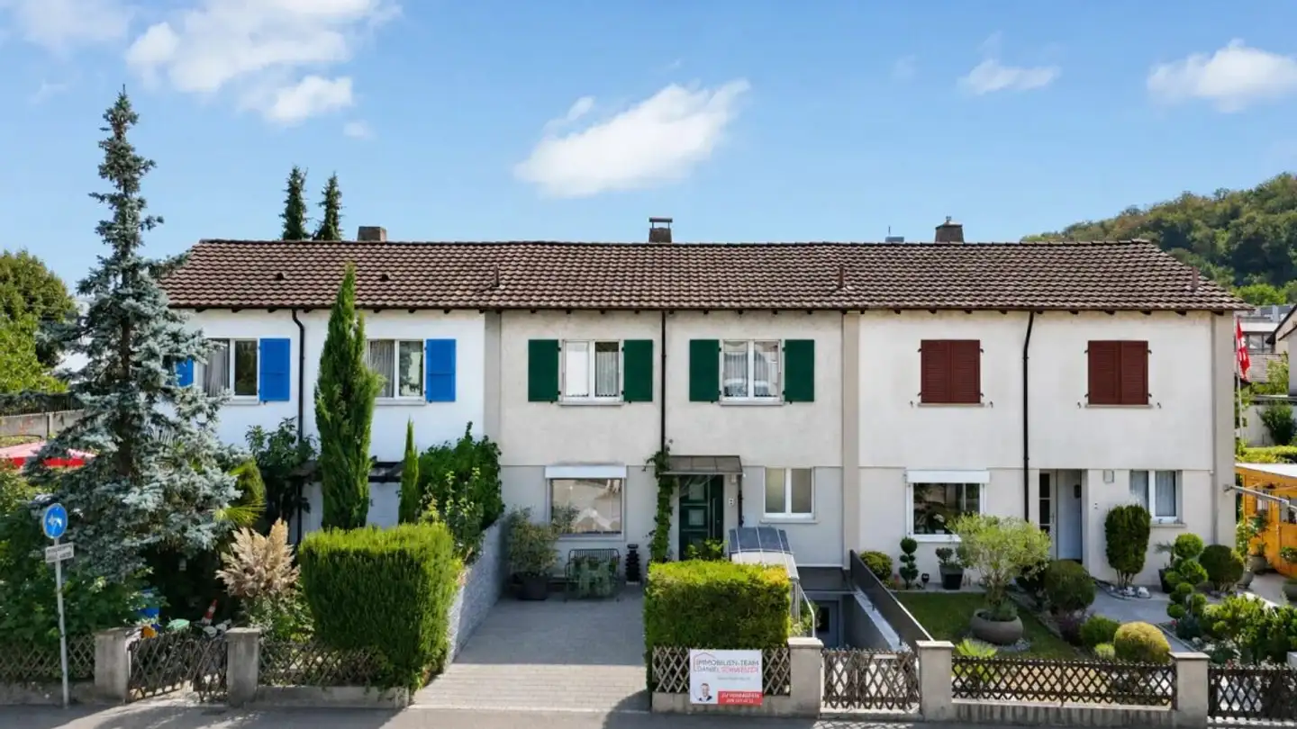 Einfamilienhaus kaufen - In Den Oberfeldreben 3, 4133 Pratteln