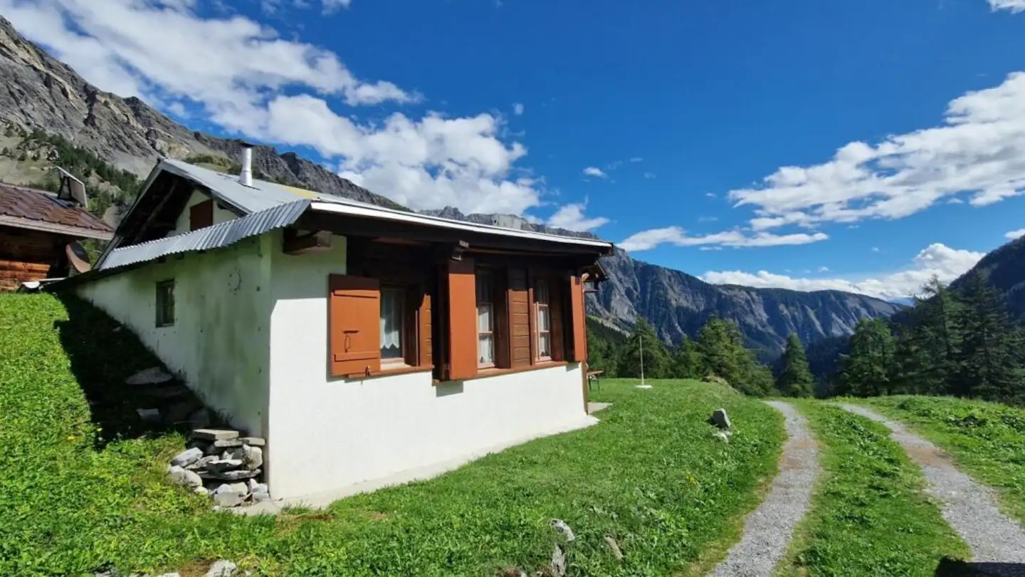 Chalet for sale - 1965 Savièse