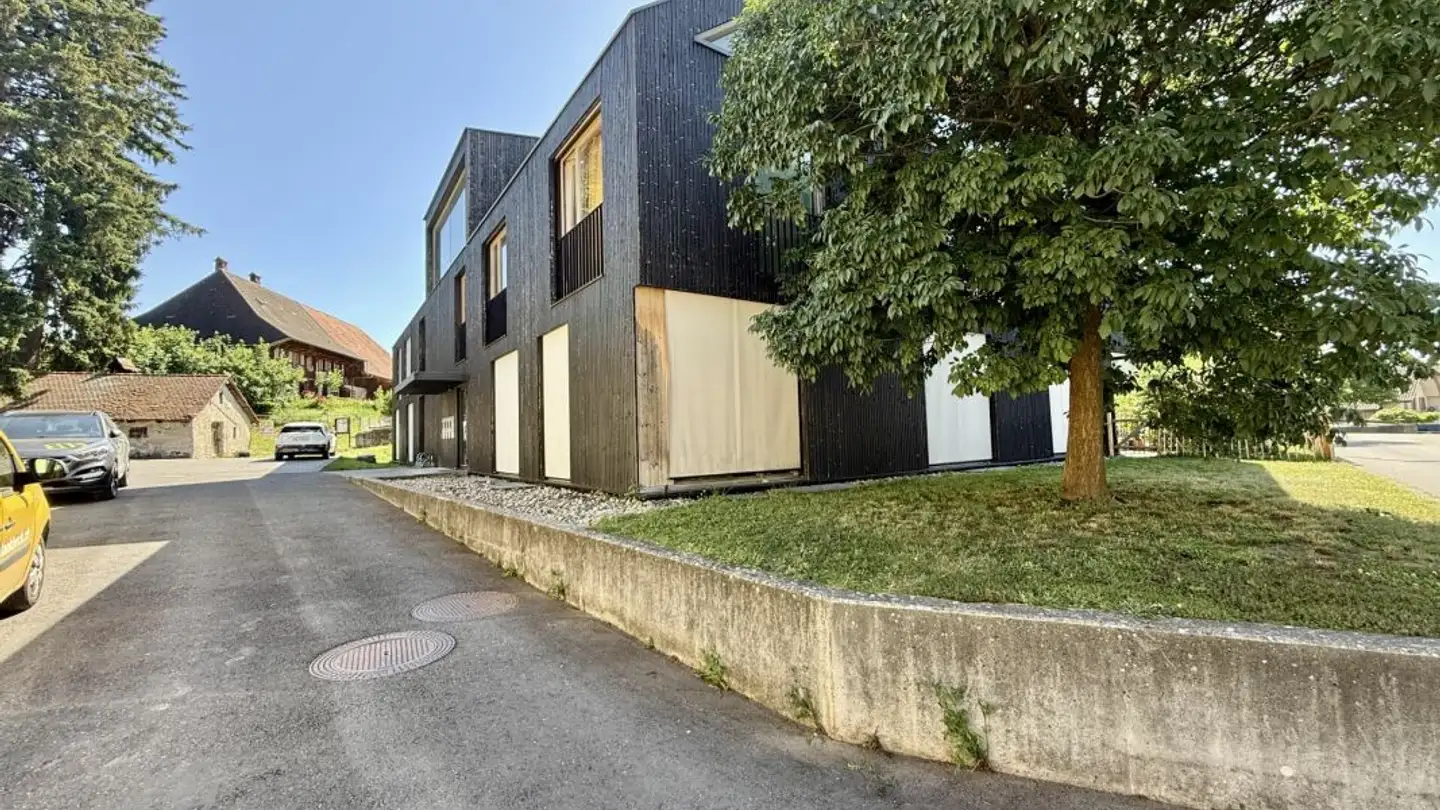 Residential building for sale - 3232 Ins - Photo 4