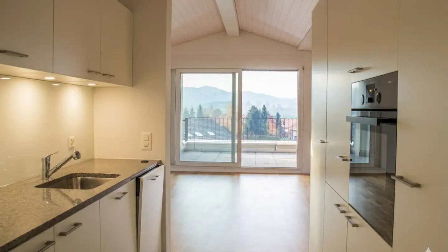 Attic flat for rent - Luzernerstrasse 52a, 6025 Neudorf - Photo 2