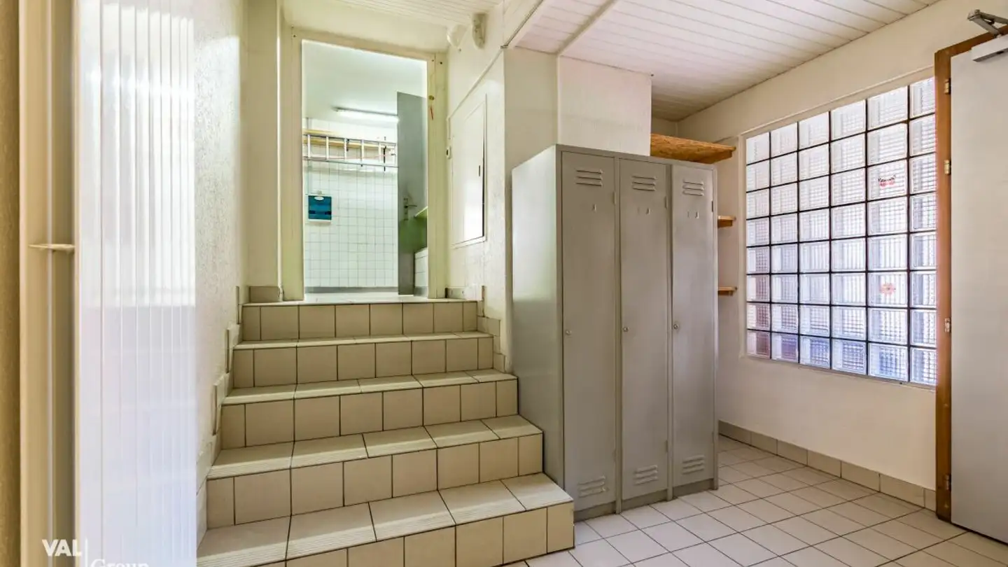 Storage space for rent - 3900 Brig - Photo 4