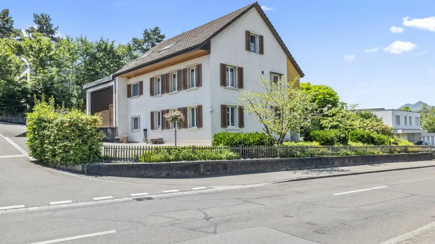 Single house for sale - Alte Landstrasse 15, 4657 Dulliken