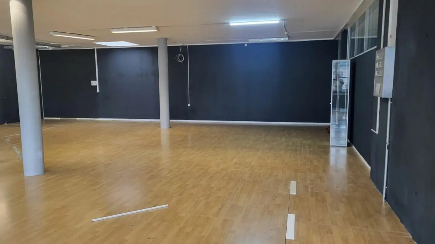 Bureau à louer - Vorderdorfstrasse 30, 8892 Berschis - Photo 3