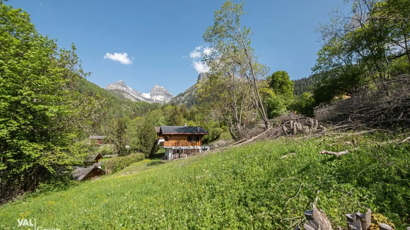 Constructible plot for sale - 1911 Ovronnaz