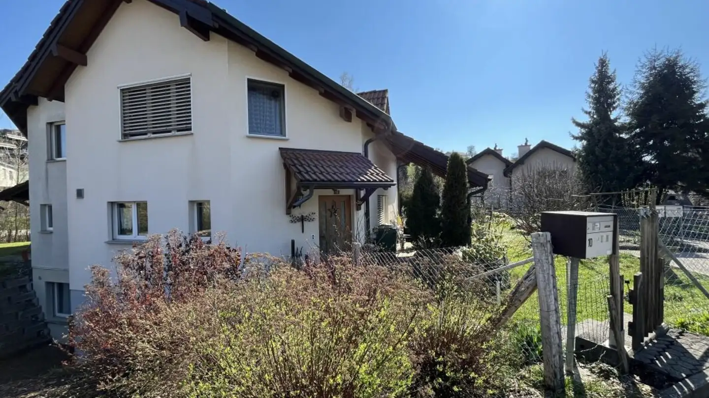 Semi-detached house for sale - Unter Den Reben 10, 5076 Bözen