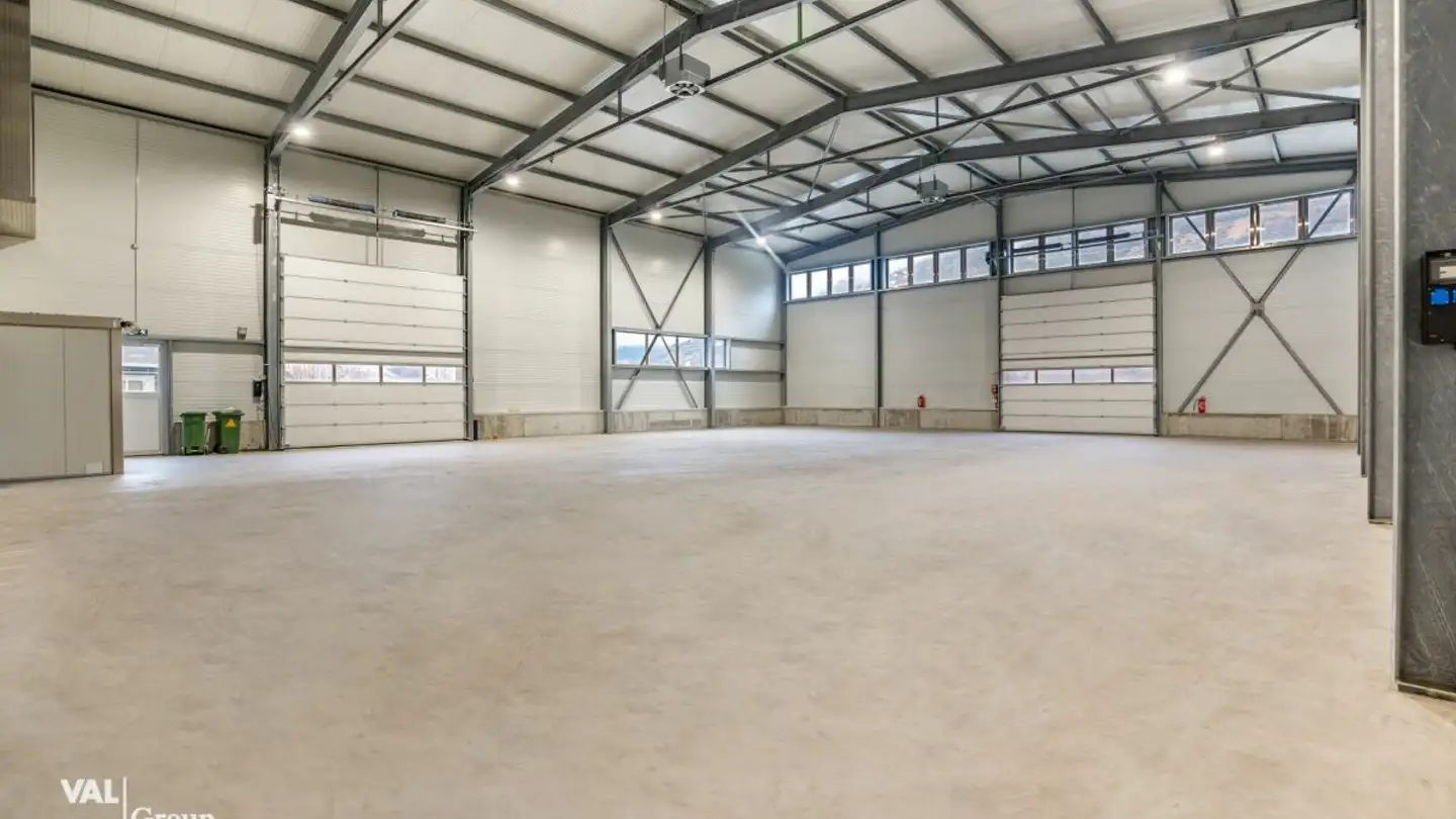 Industrial property for rent - Feldstrasse 38, 3930 Visp