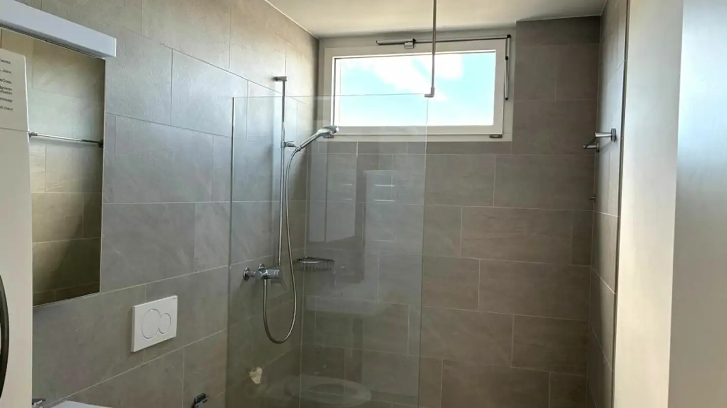 Apartment for rent - Anna-Heer-Strasse 4, 5034 Suhr - Photo 4