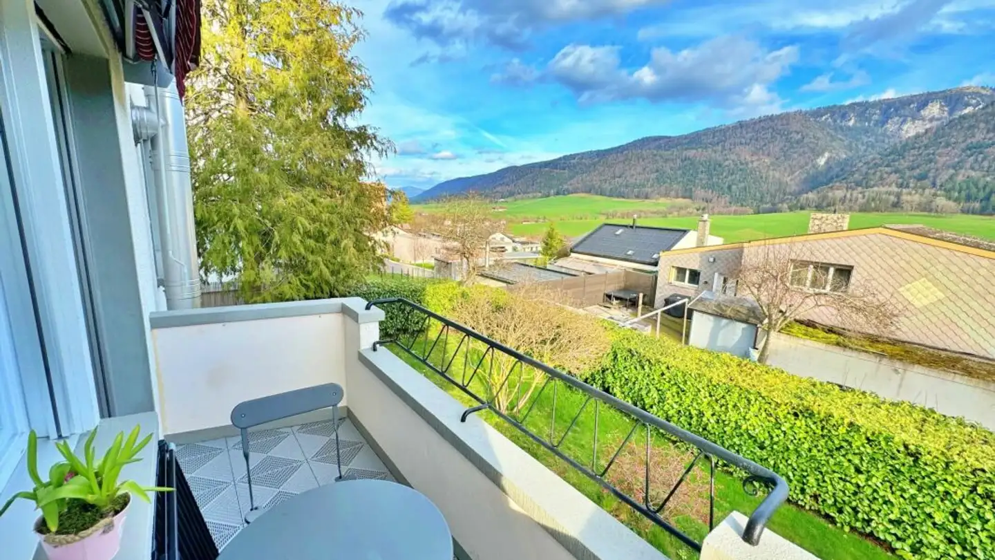 Villa for sale - 2610 St-Imier