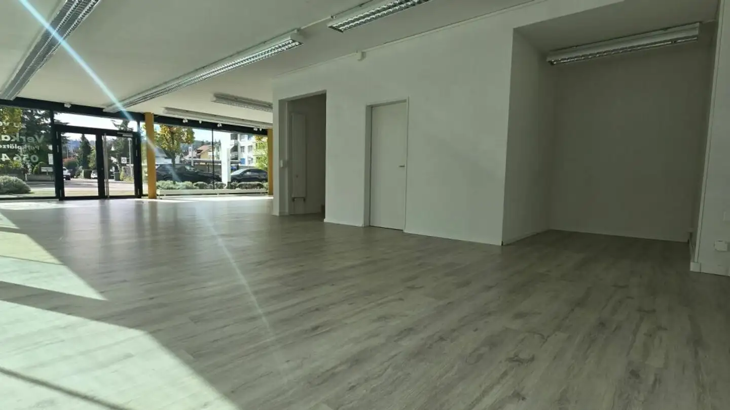 Commerciale in affitto - 5430 Wettingen - Foto 2