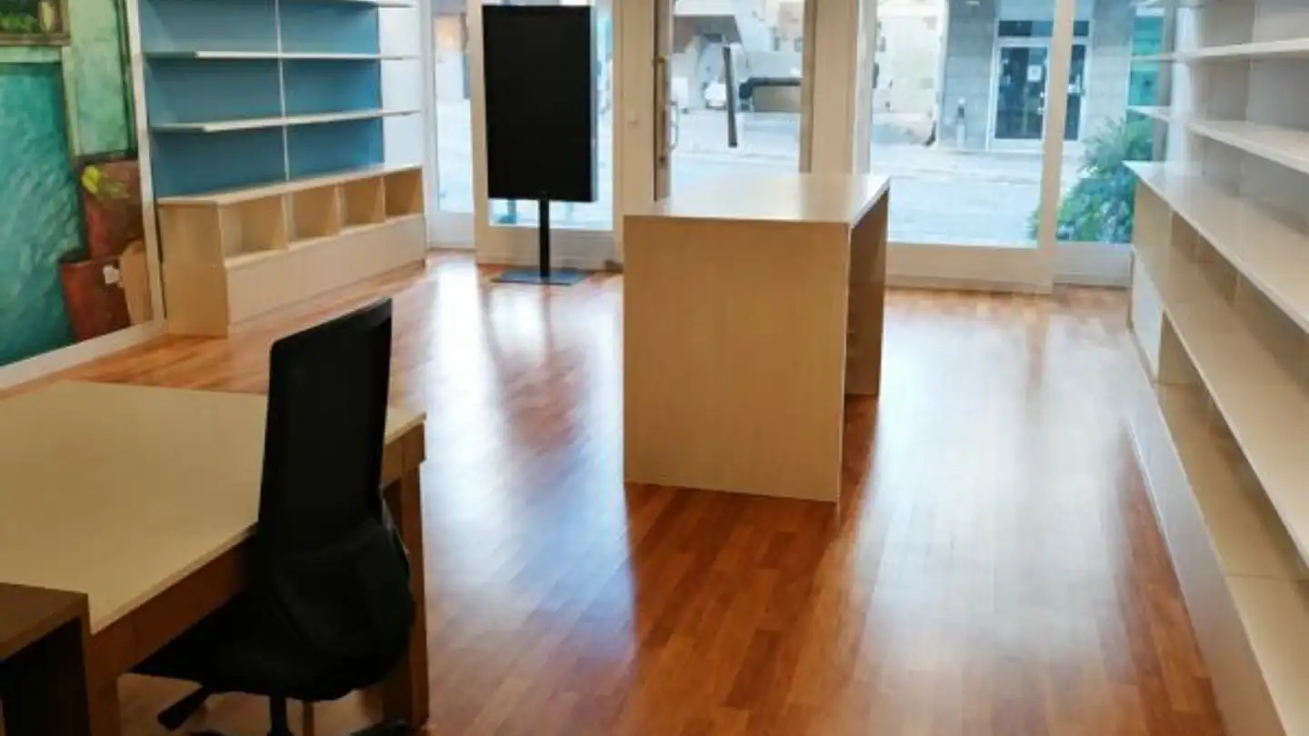 Shop for rent - Zugerstrasse 15, 8820 Wädenswil - Photo 3
