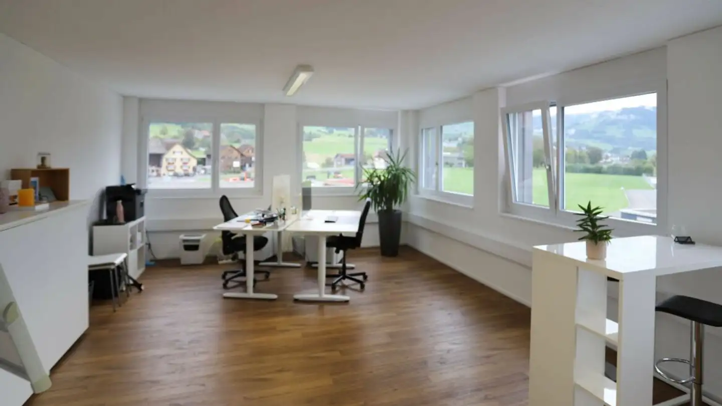 Spazio ufficio in affitto - Fischhausenstrasse 6, 8722 Kaltbrunn