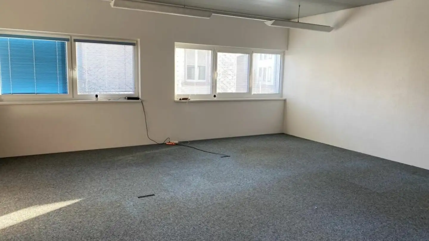 Office space for rent - Rue De La Gruère 5, 2350 Saignelégier - Photo 3