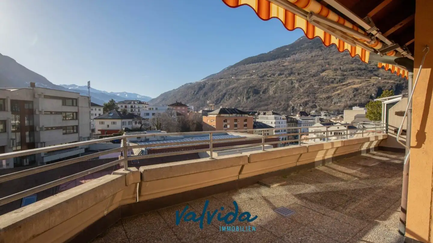 Penthouse for rent - Rhonesandstrasse 24, 3900 Brig - Photo 2
