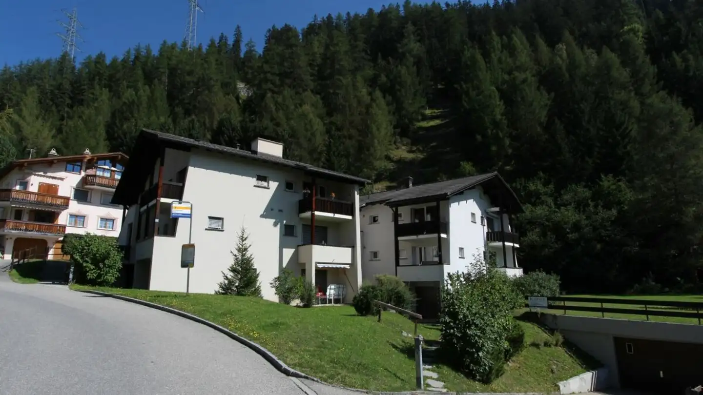 Apartment for sale - Veia Soras 16, 7460 Savognin - Photo 2