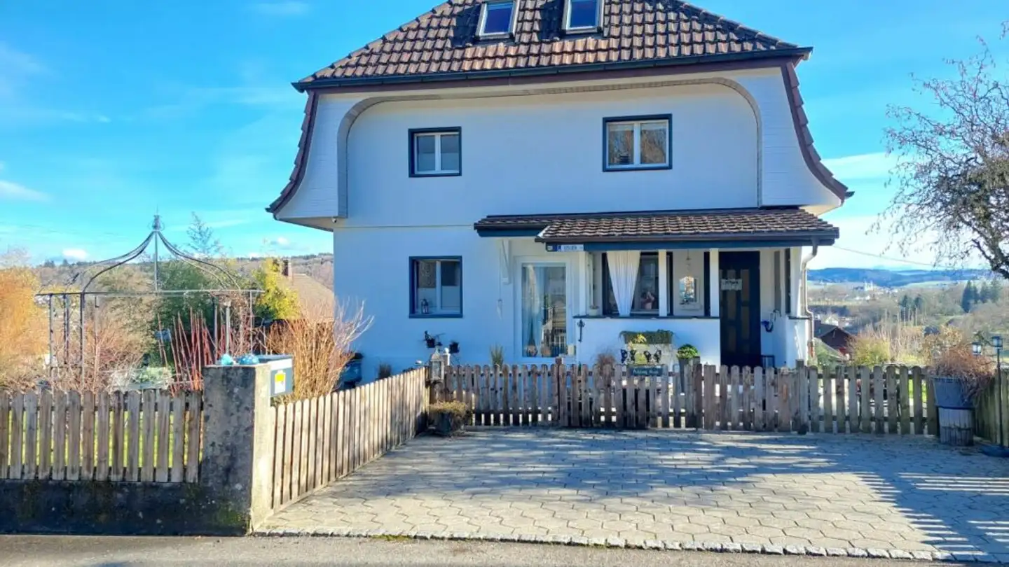 Single house for sale - 4923 Wynau