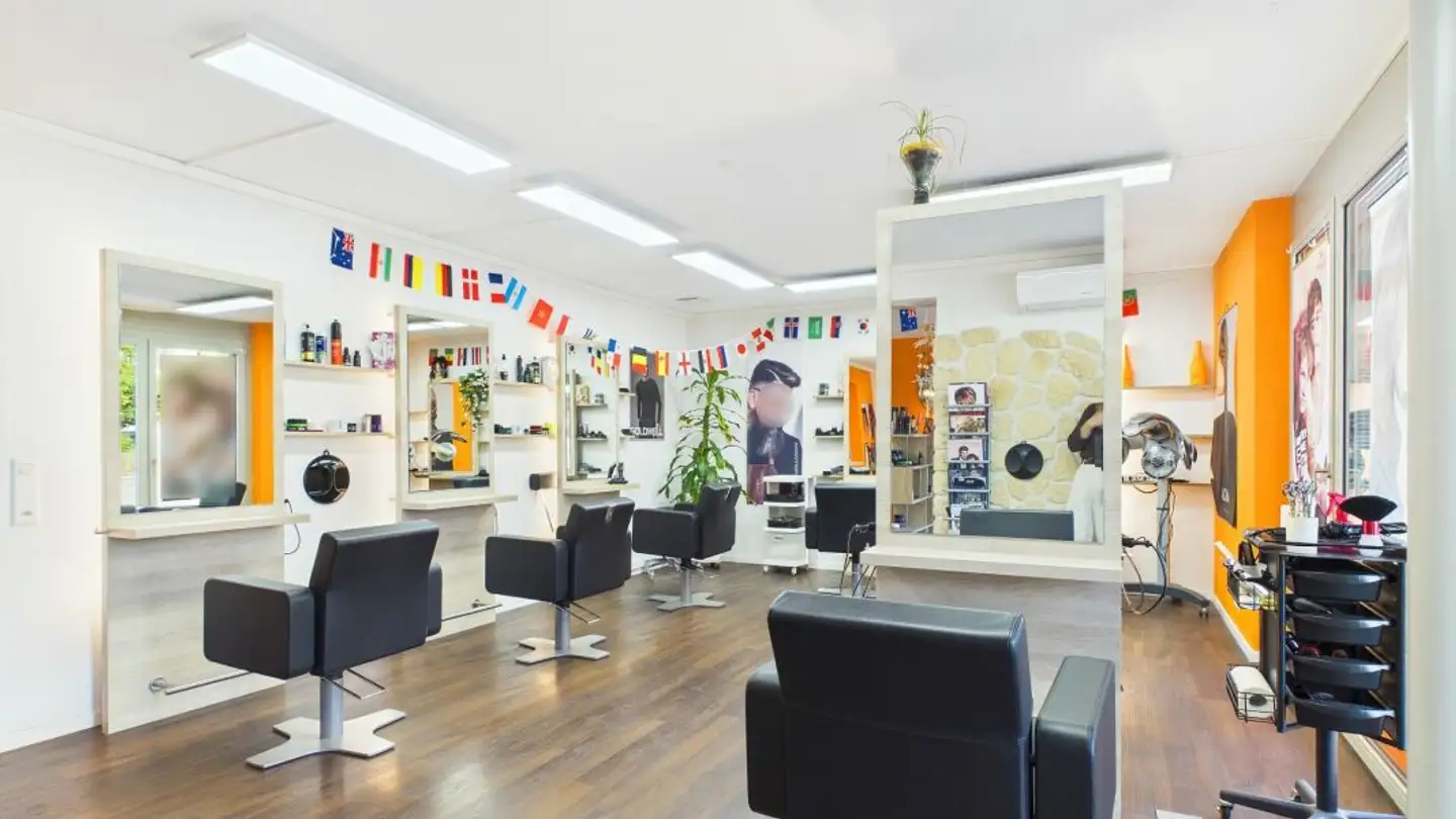 Hairdresser for rent - Dorfstrasse 1, 5420 Ehrendingen - Photo 2