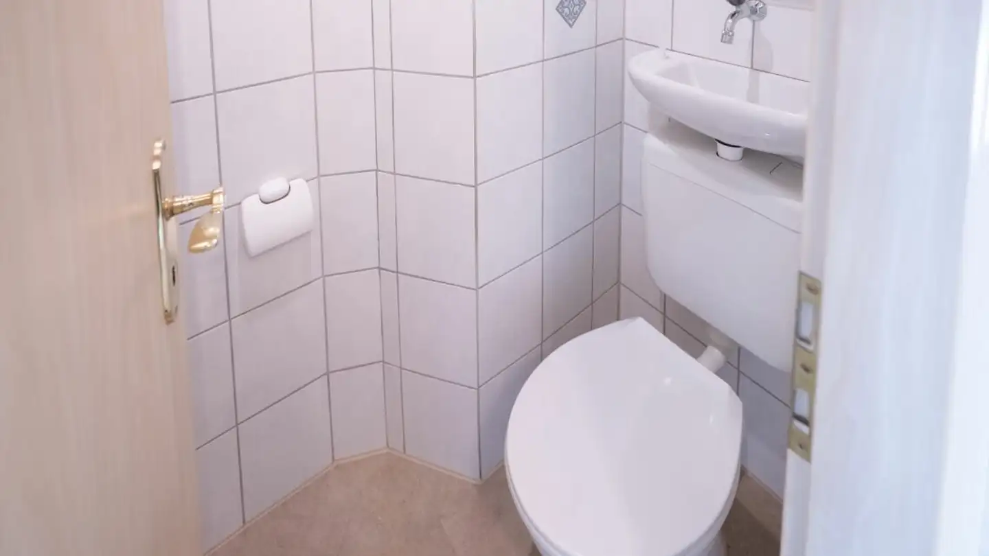Single house for rent - Klosterstrasse 73, 8406 Winterthur - Photo 3
