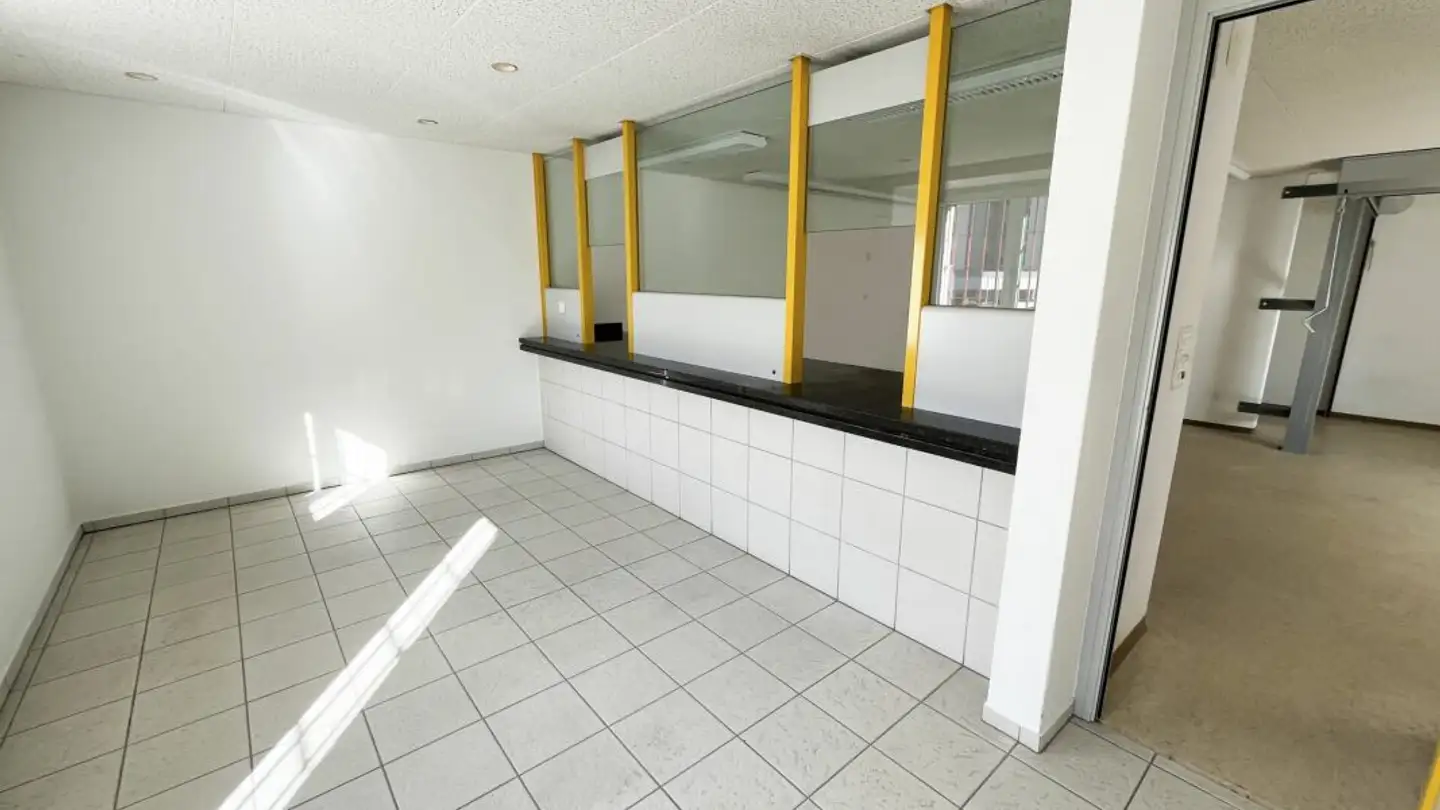 Workshop for rent - Le Crêt 73, 2314 La Sagne NE - Photo 2