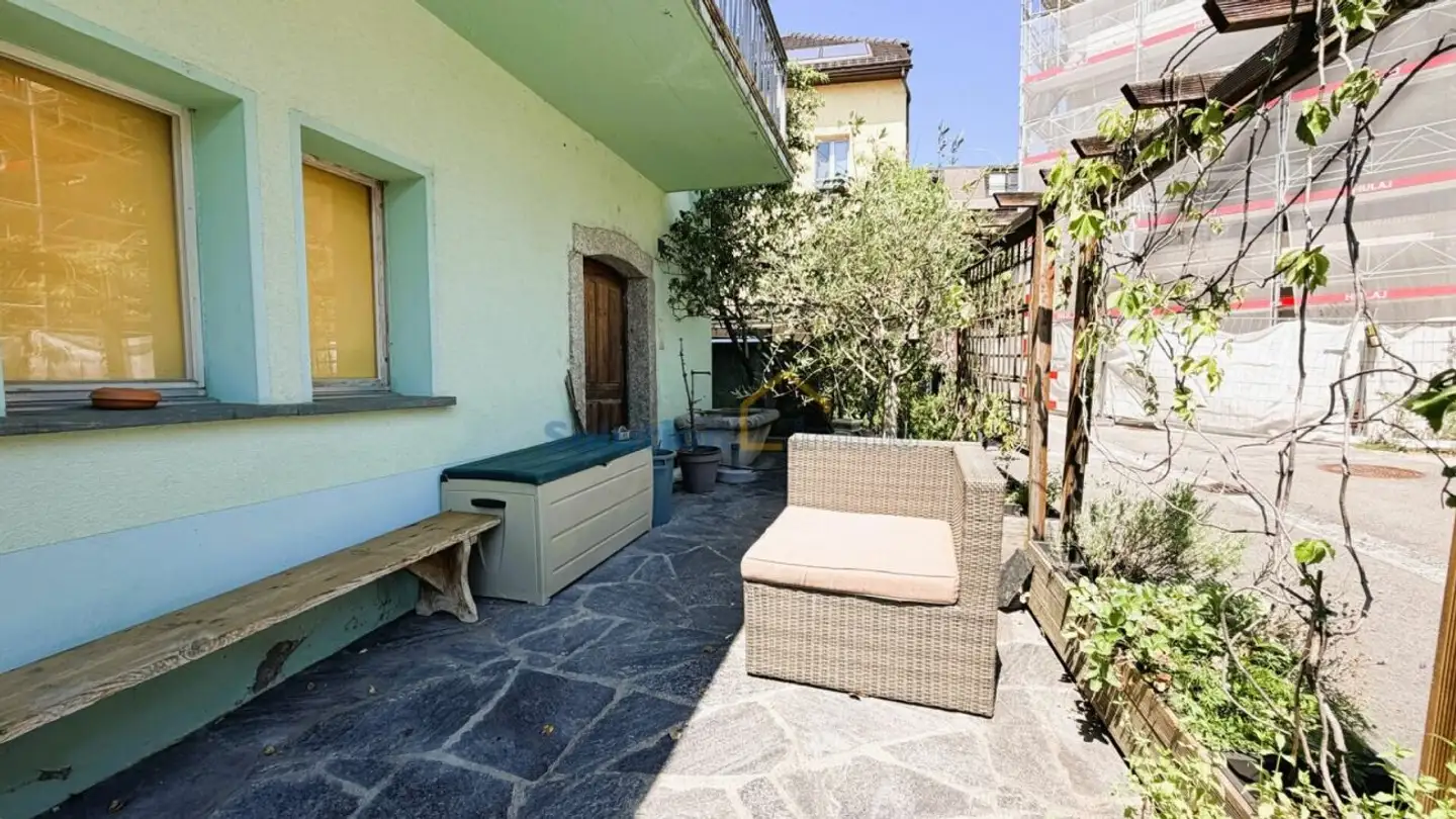 Single house for sale - 1896 Miex