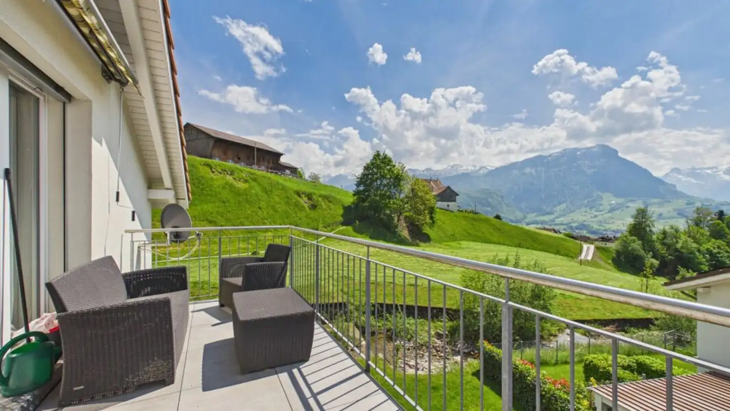 Dachgeschosswohnung mieten - Riedstrasse 22, 6430 Schwyz