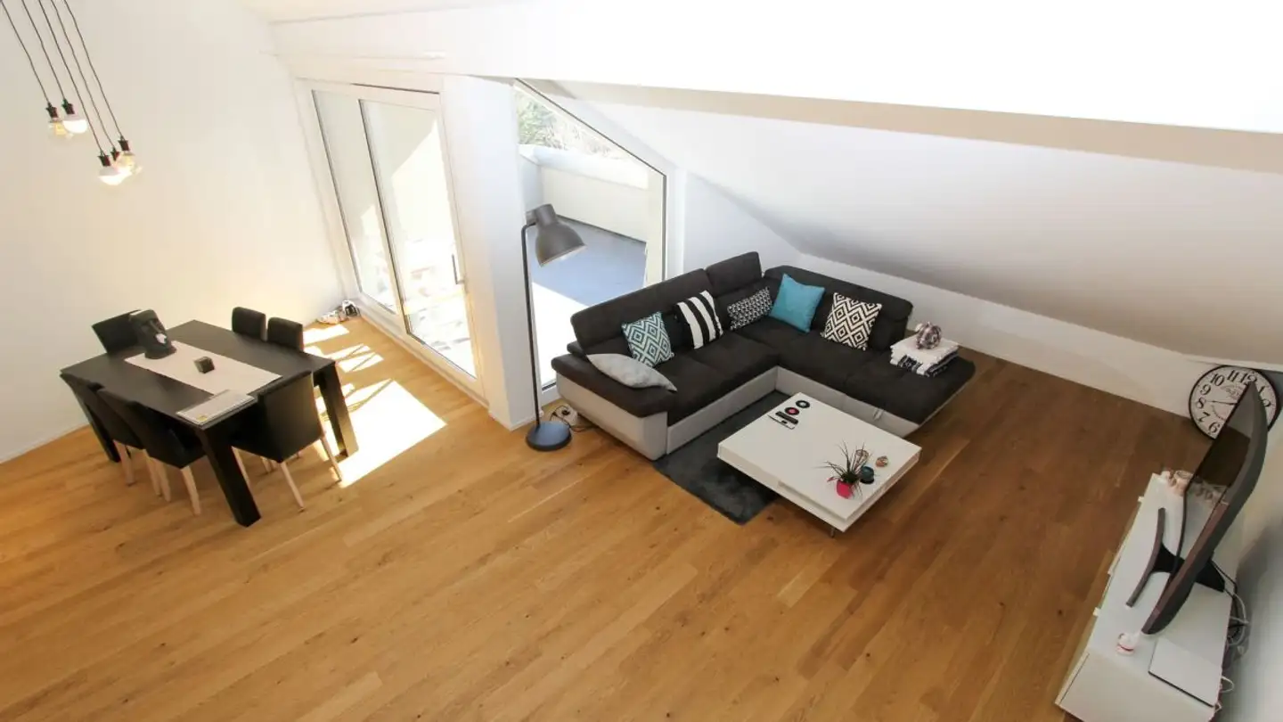 Attique à louer - Oberbüntenstrasse 3, 7323 Wangs - Photo 2