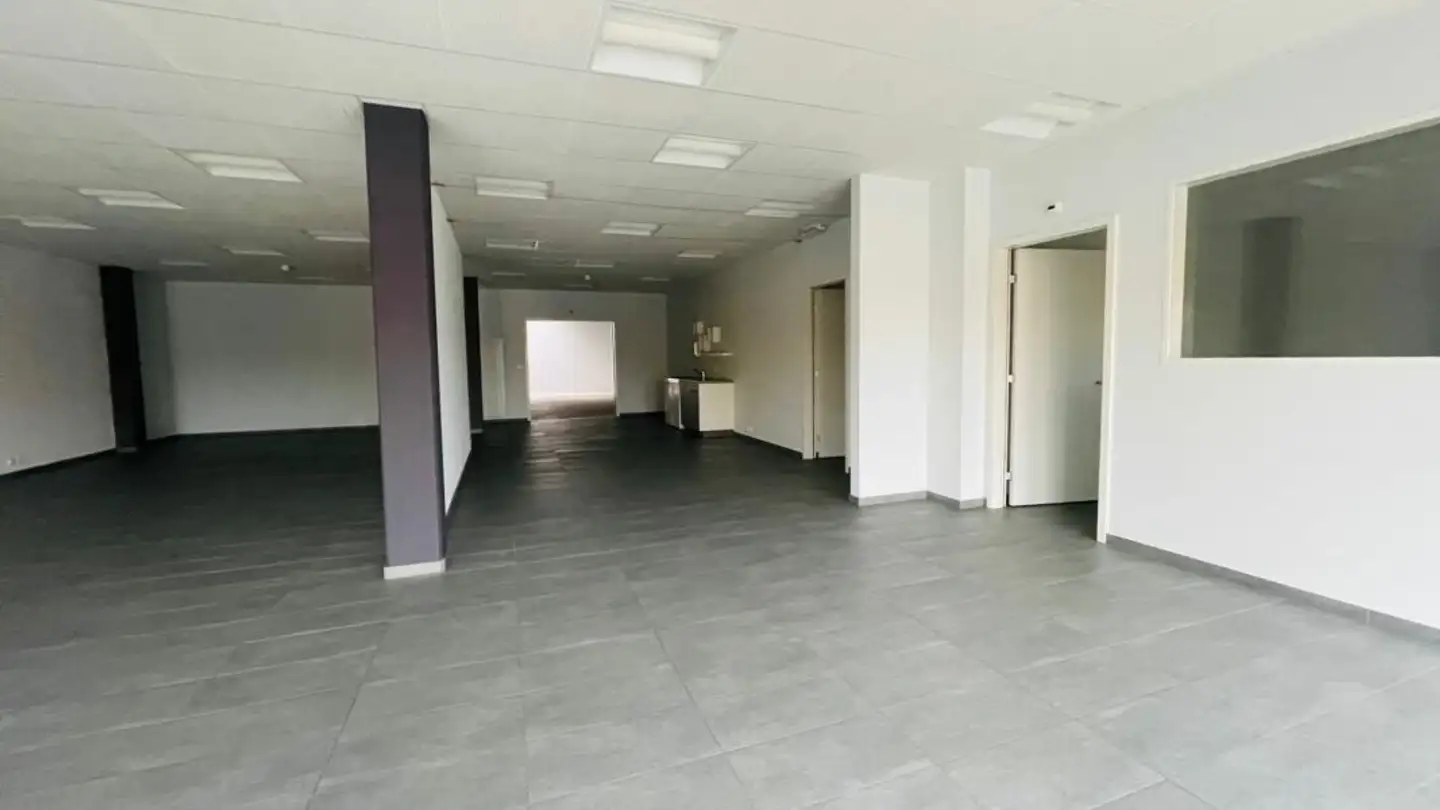 Bürofläche mieten - En Chamard 55B, 1442 Montagny-près-Yverdon - Foto 4
