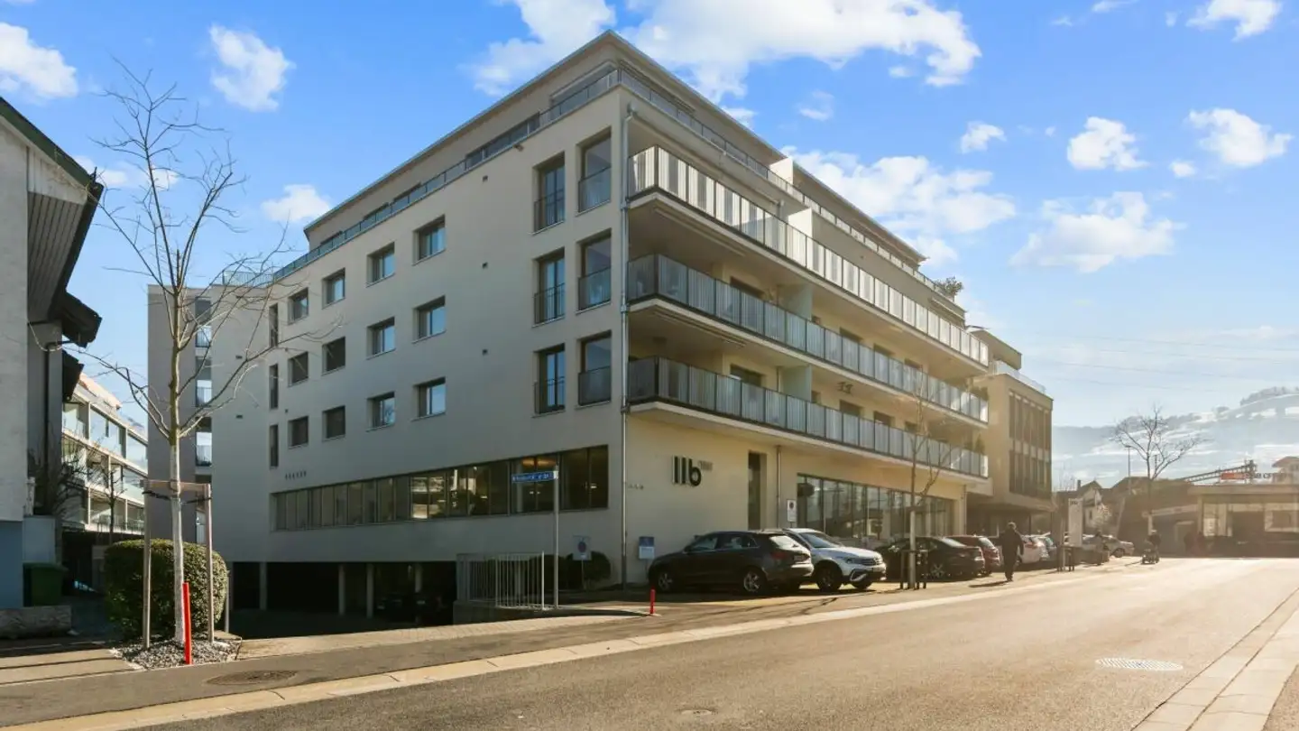 Apartment for sale - Vordere Bahnhofstrasse 5, 8853 Lachen SZ