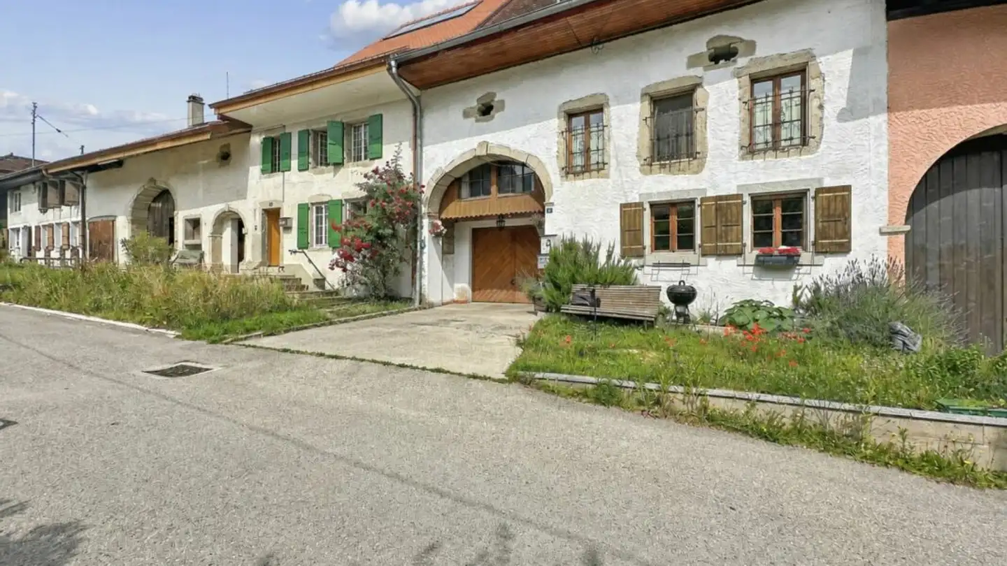 Casa a schiera in vendita - Chemin De La Chavannaz 4, 1415 Molondin