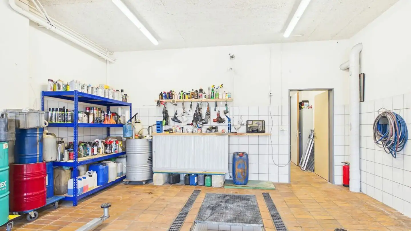 Advertising space for rent - Bruggacherstrasse 16, 8117 Fällanden - Photo 3