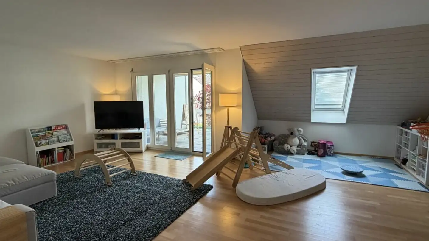 Wohnung mieten - Büelstrasse 2b, 8132 Hinteregg