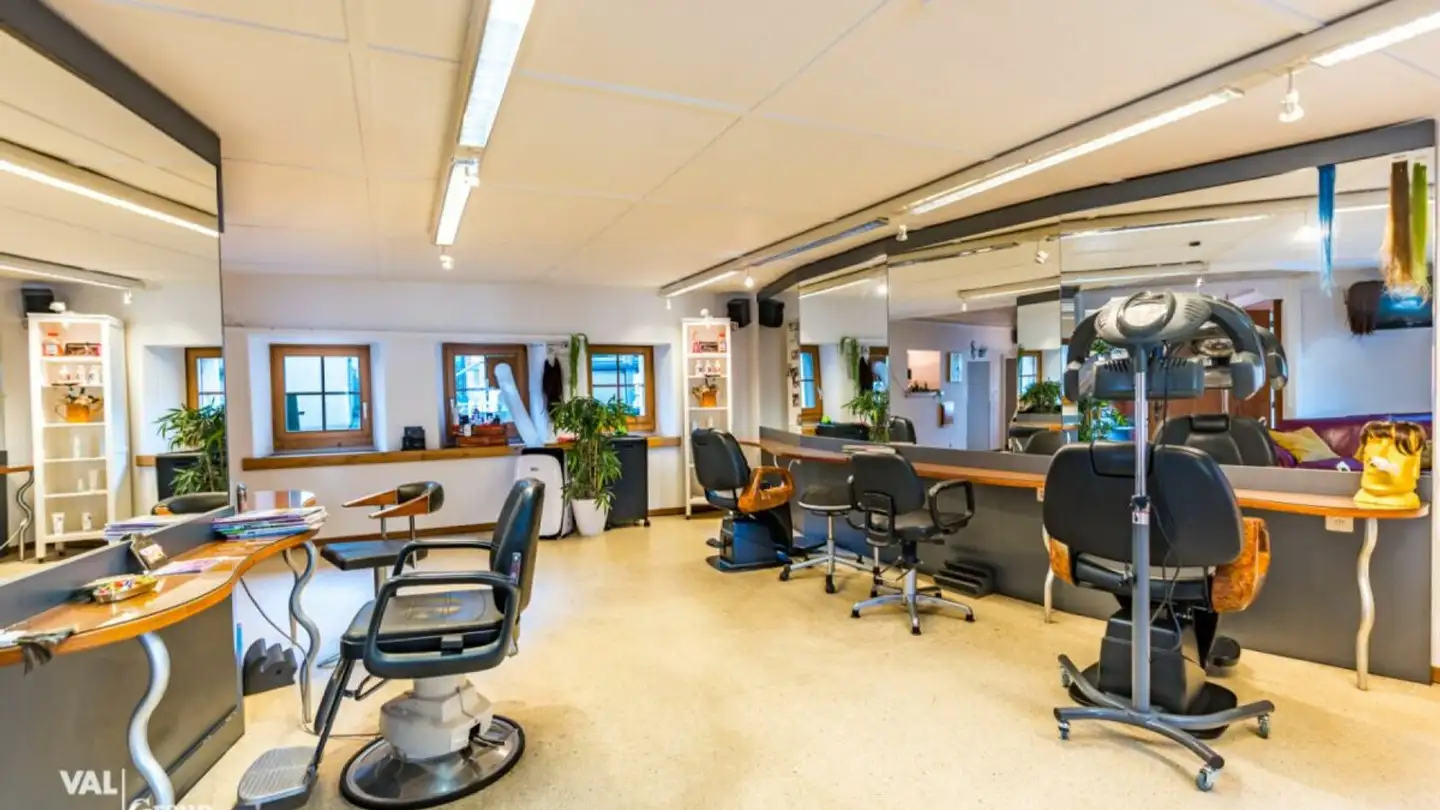 Mixed-use building for sale - Schulhausstrasse 6, 3900 Brig - Photo 3