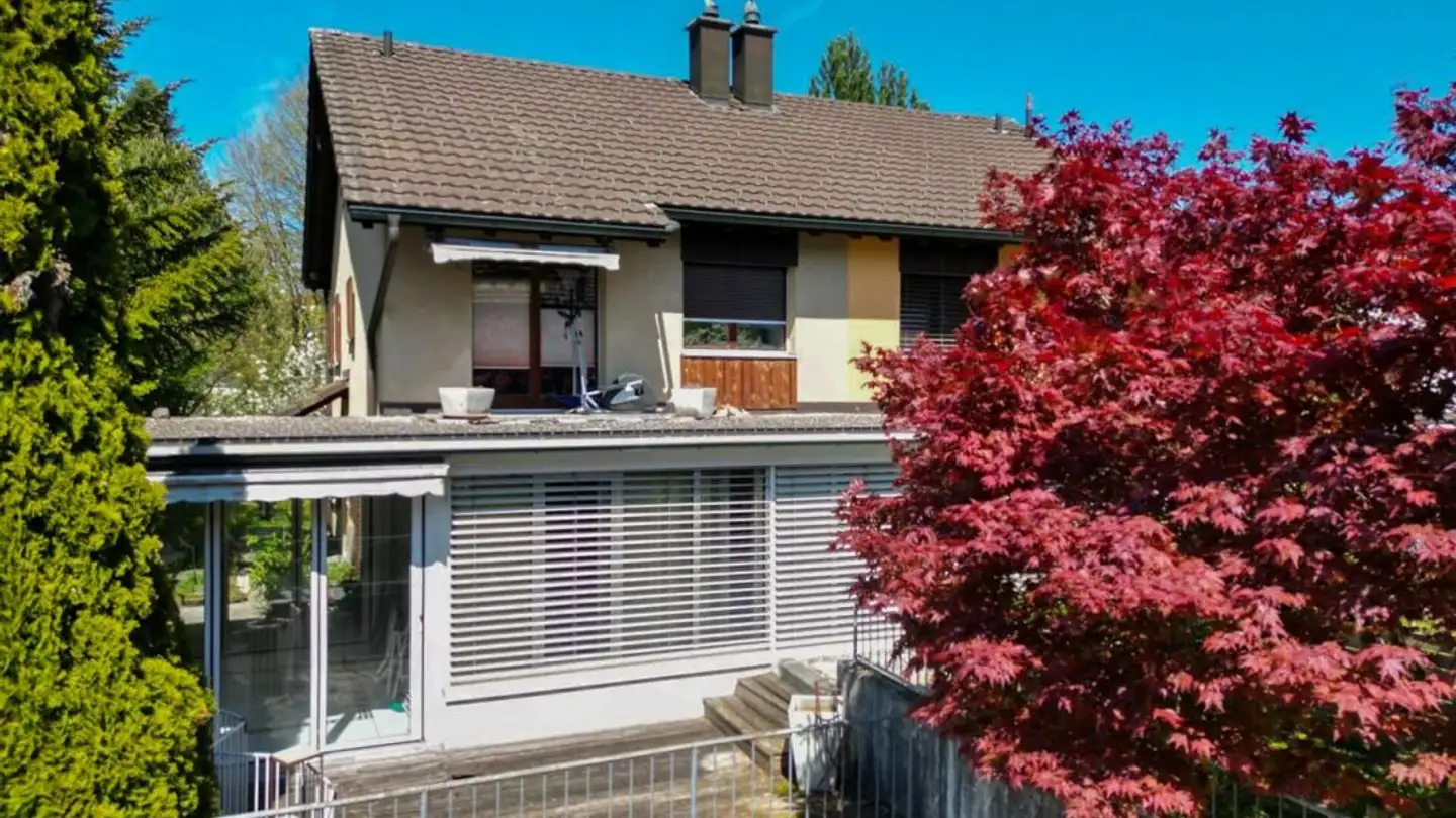 Casa bifamiliare in vendita - Haldenweg 4, 8632 Tann
