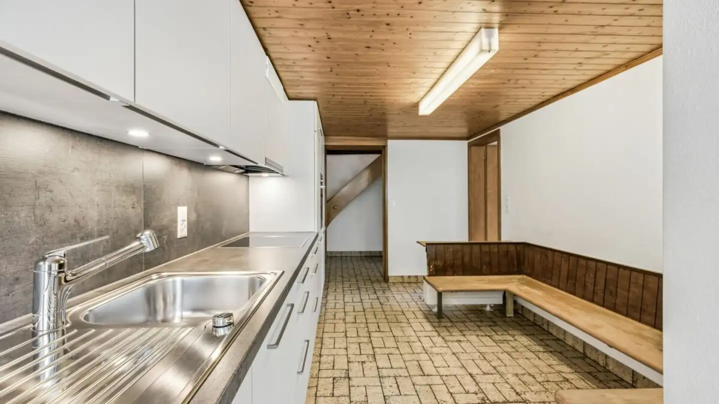Semi-detached house for sale - Binzikerstrasse 68, 8627 Grüningen - Photo 2