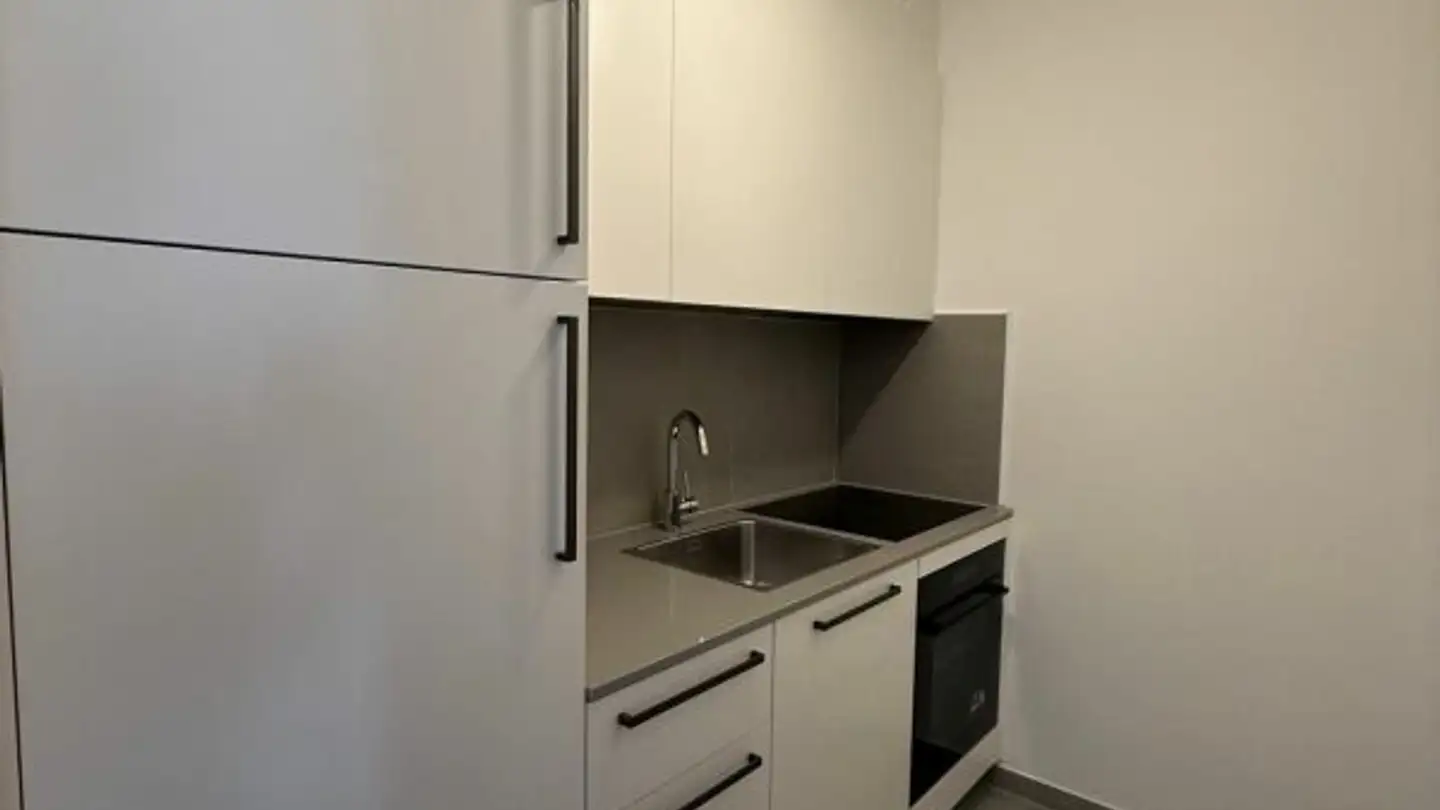 Apartment for rent - Via Al Giardino 6, 6598 Tenero - Photo 2