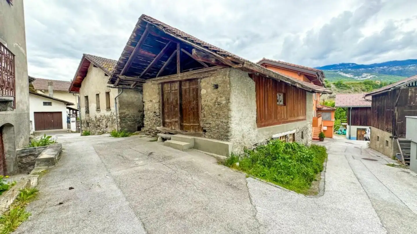 Ferme à vendre - 3966 Chalais