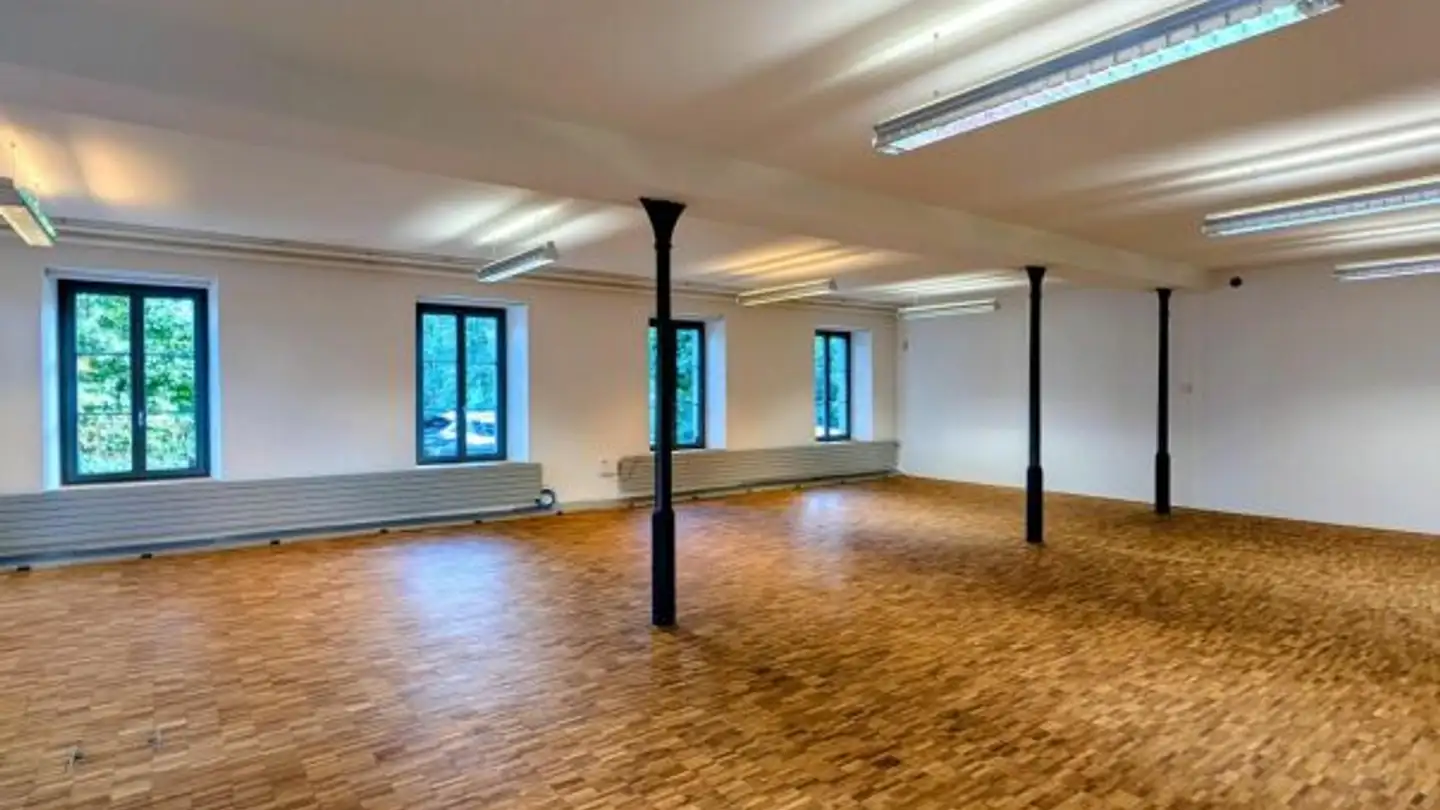 Office space for rent - Sennweidstrasse 1a, 8608 Bubikon